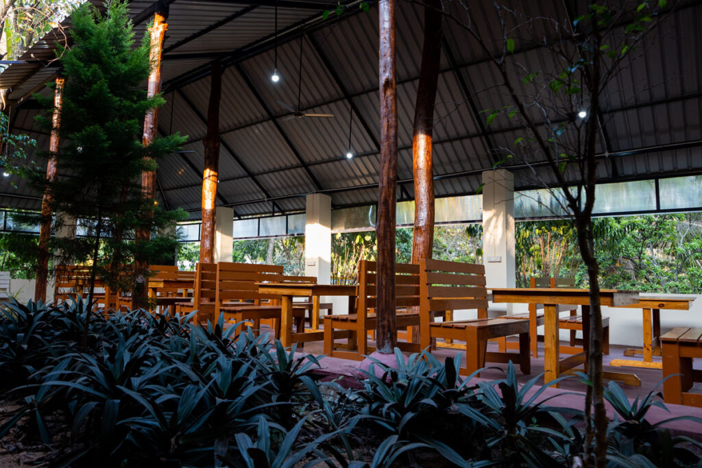 weekend dining resort